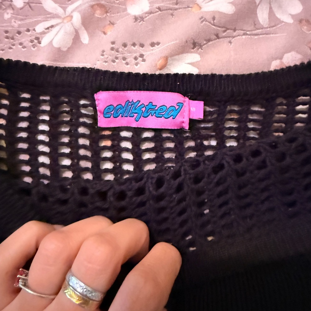 Edikted Black Mesh star Sweater - Picture 7 of 7